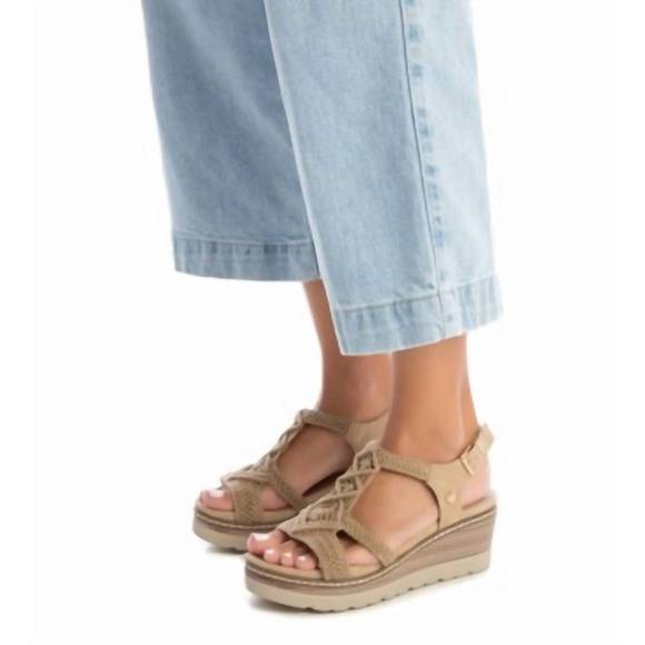 NEW XTI women's wedge sandals in beige - Picture 5 of 5